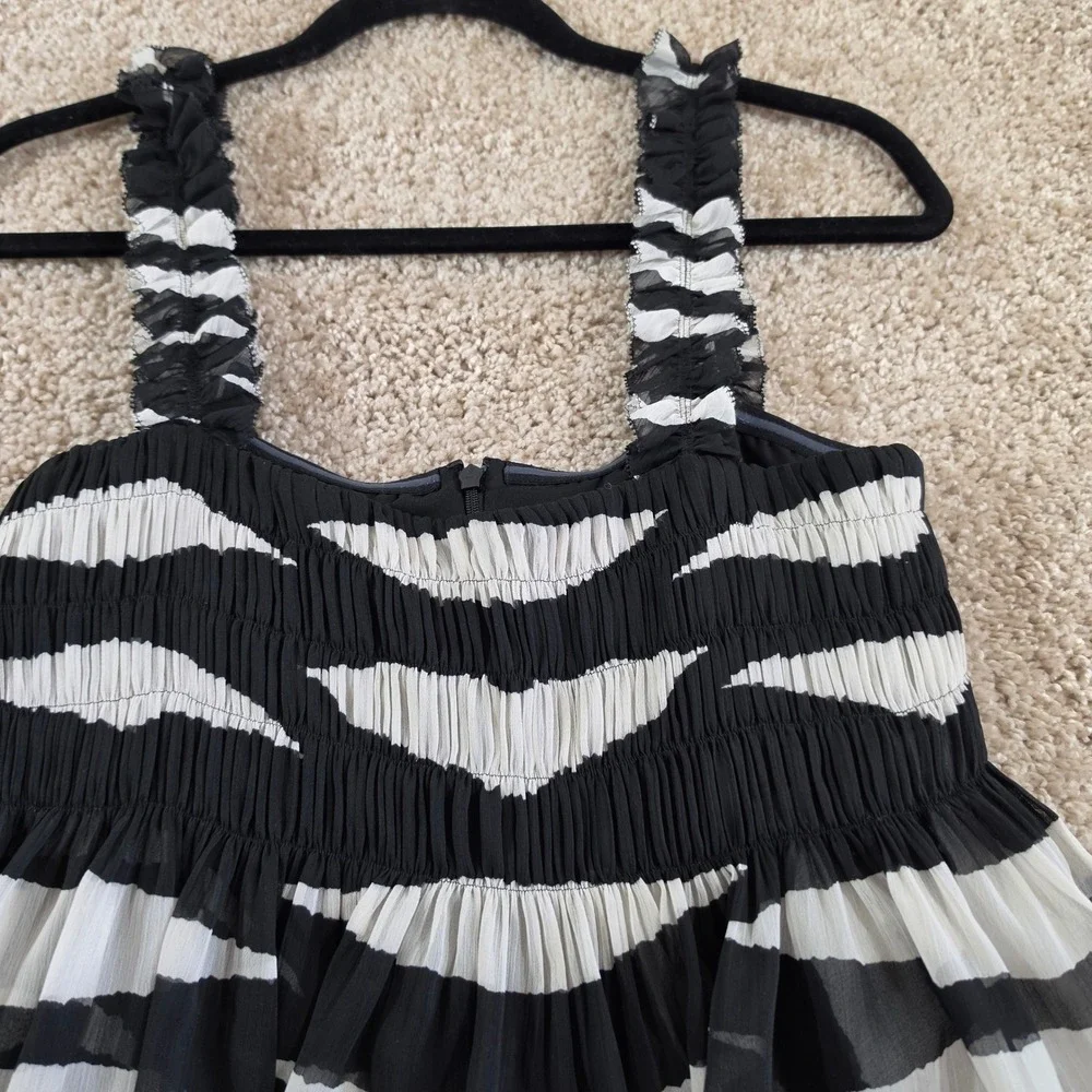 Tory Burch Top Zebra Print Tiered Ruffle Chiffon Peplum Sleeveless Size 6